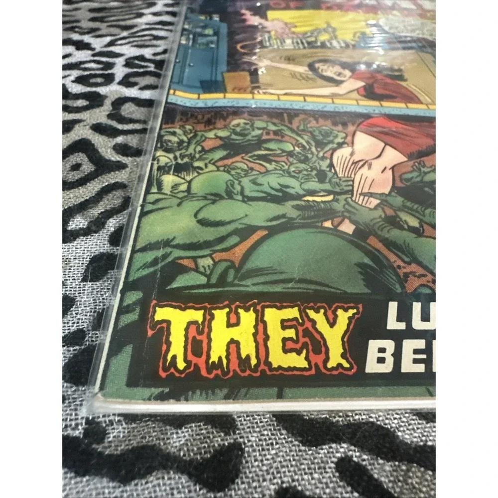 VTG Marvel Comic Tomb Of Darkness #9  JULY 1974 ! They lurk Below!